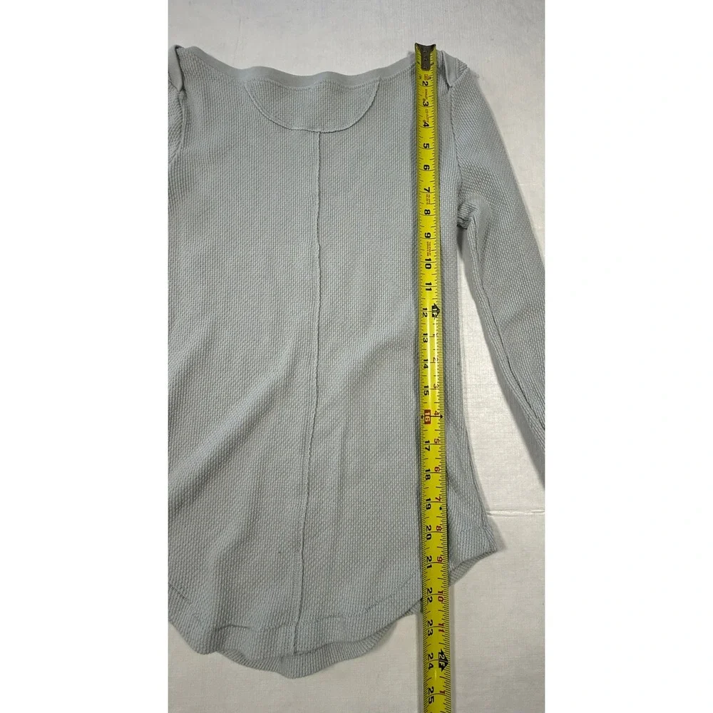Free People Rosey Thermal‎ Top Light Blue Waffle Knit Embroidered Cuff Size Med
